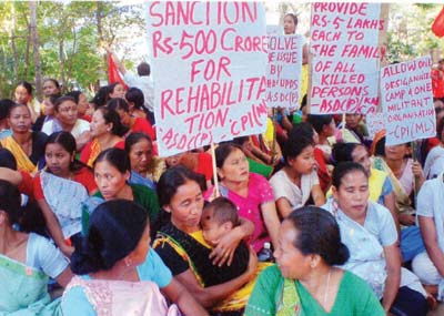 dharna_in_front_of_KAAC_office_16Nov